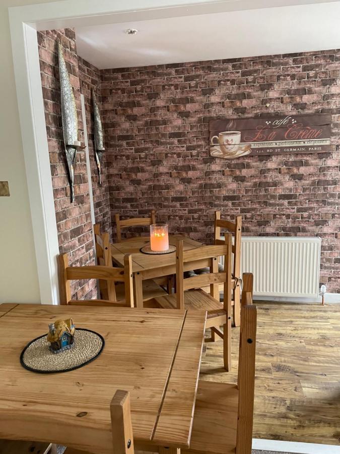 אינברנס Charleston Apartment Self Catering 5 Min Drive From Town Centre מראה חיצוני תמונה